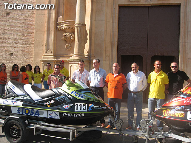 DOS PILOTOS TOTANEROS DE MOTOS ACUÁTICAS COMPITEN EN EL CAMPEONATO DE ESPAÑA - 5