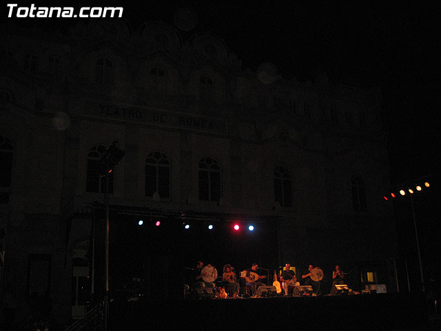 NUMEROSAS PERSONAS ASISTIERON AL CONCIERTO QUE OFRECI EL GRUPO CIVILIZACIN CERO (DEL QUE FORMAN PARTE 3 TOTANEROS) - 3