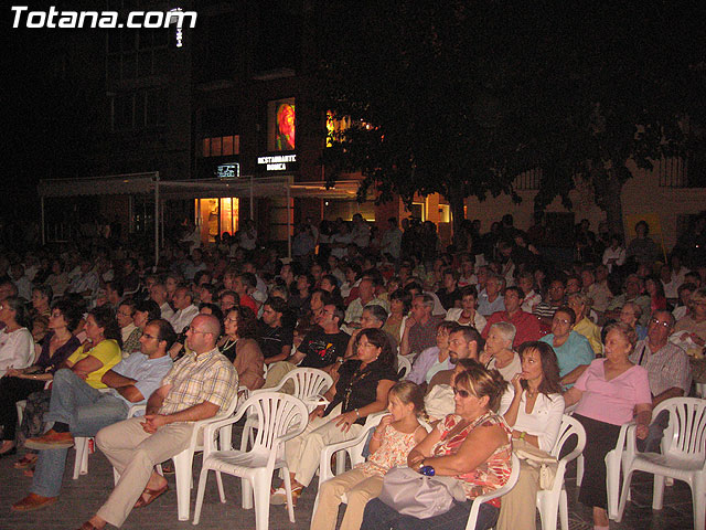 NUMEROSAS PERSONAS ASISTIERON AL CONCIERTO QUE OFRECIÓ EL GRUPO CIVILIZACIÓN CERO (DEL QUE FORMAN PARTE 3 TOTANEROS) - 4