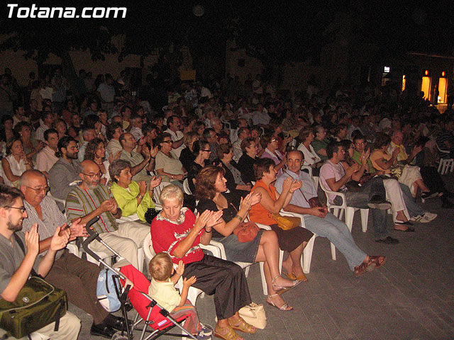 NUMEROSAS PERSONAS ASISTIERON AL CONCIERTO QUE OFRECI EL GRUPO CIVILIZACIN CERO (DEL QUE FORMAN PARTE 3 TOTANEROS) - 8