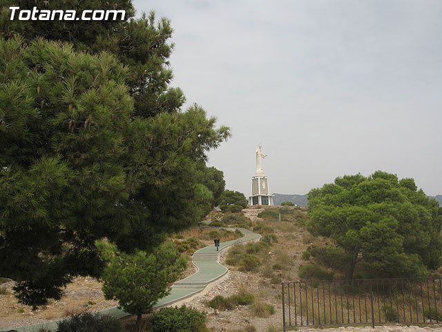 SE REHABILITAN LAS SEIS LTIMAS ESCULTURAS DEL VIA CRUCIS DE LA SANTA Y EL MONUMENTO PRINCIPAL DEL CORAZN DE JESS DE TOTANA - 6