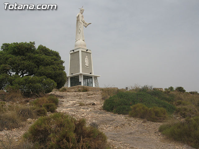 SE REHABILITAN LAS SEIS LTIMAS ESCULTURAS DEL VIA CRUCIS DE LA SANTA Y EL MONUMENTO PRINCIPAL DEL CORAZN DE JESS DE TOTANA - 10