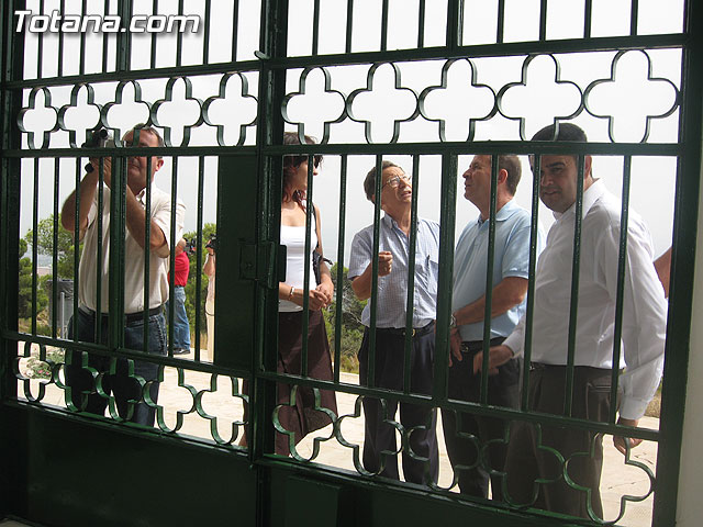 SE REHABILITAN LAS SEIS LTIMAS ESCULTURAS DEL VIA CRUCIS DE LA SANTA Y EL MONUMENTO PRINCIPAL DEL CORAZN DE JESS DE TOTANA - 23