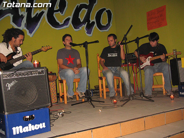 EL GRUPO TOTANERO LA JUKEBOX OFRECI UN CONCIERTO ACSTICO - 12