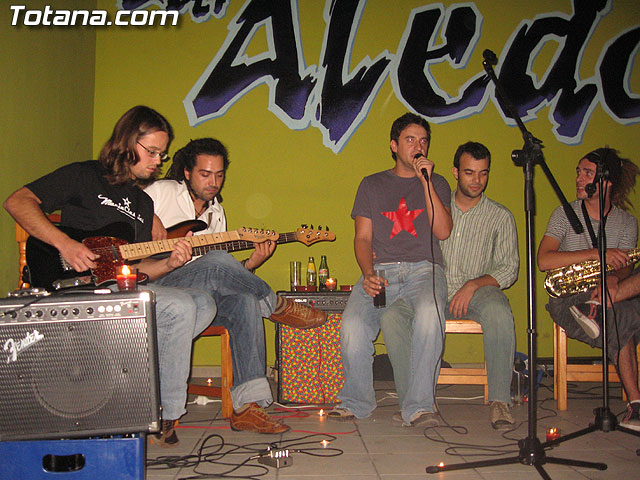 EL GRUPO TOTANERO LA JUKEBOX OFRECI UN CONCIERTO ACSTICO - 24