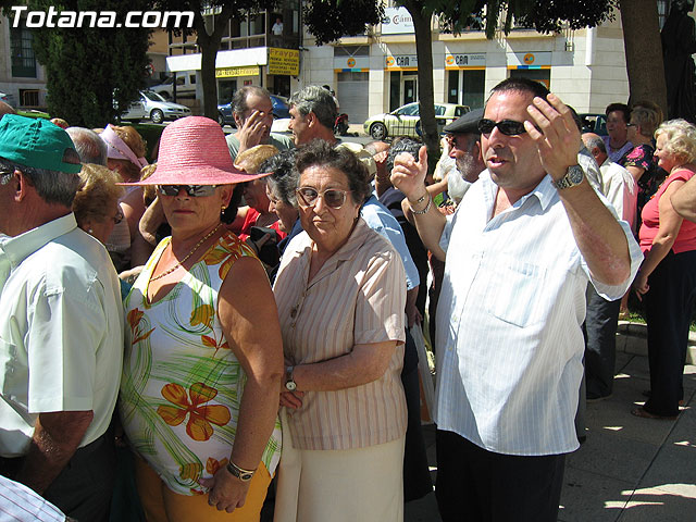 FINALIZAN LAS FIESTAS DEL CENTRO MUNICIPAL DE PERSONAS MAYORES CON LA DEGUSTACIN DE LA PAELLA POPULAR EN LA PLAZA BALSA VIEJA QUE CONGREG A CENTENARES DE SOCIOS Y MAYORES - 63