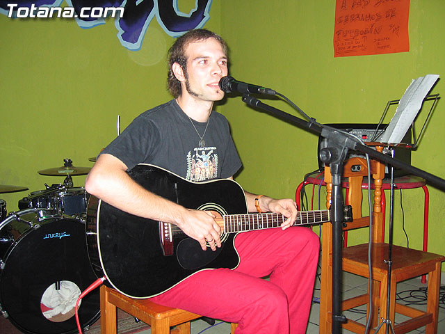 EL GRUPO TOTANERO LA CALLE DEL SILENCIO OFRECIÓ UN CONCIERTO ACÚSTICO - 6