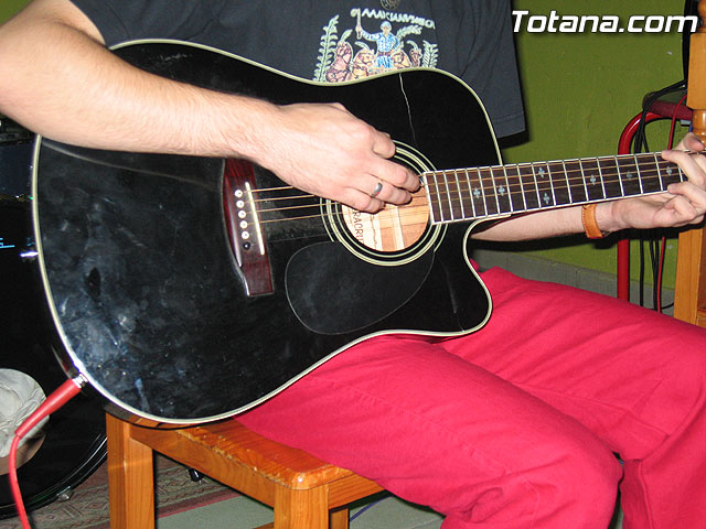 EL GRUPO TOTANERO LA CALLE DEL SILENCIO OFRECIÓ UN CONCIERTO ACÚSTICO - 15