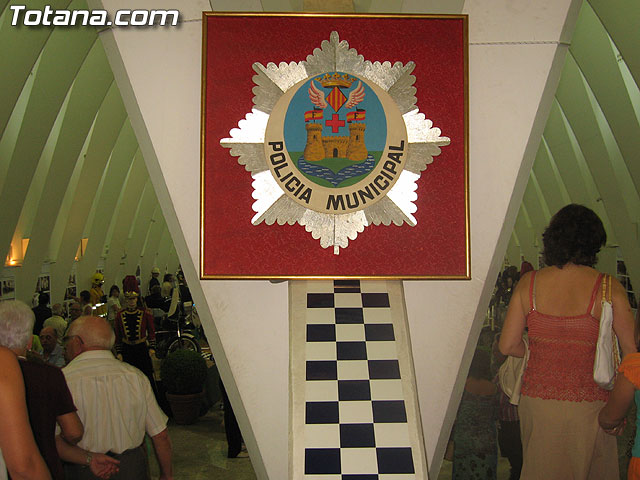 TOTANA.COM Y LA POLICÍA LOCAL DE TOTANA ASISTEN AL ACTO DE INAUGURACIÓN DE LA EXPOSICIÓN DE LA POLICÍA LOCAL DE ALCOY - 6