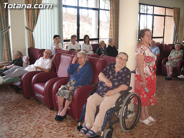 SE PONEN EN FUNCIONAMIENTO LAS 10 NUEVAS PLAZAS ASISTIDAS EN LA RESIDENCIA DE MAYORES “LA PURÍSIMA” DE TOTANA QUE FINANCIARÁ LA COMUNIDAD AUTÓNOMA - 5