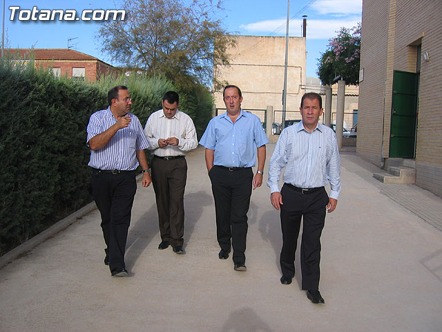 AUTORIDADES LOCALES VISITAN ALGUNOS COLEGIOS DE TOTANA PARA COMPROBAR EL ESTADO DE EJECUCIÓN DE LAS OBRAS Y EL FUNCIONAMIENTO DE LOS NUEVOS SERVICIOS - 9 AUTORIDADES LOCALES VISITAN ALGUNOS COLEGIOS DE TOTANA PARA COMPROBAR EL ESTADO DE EJECUCIÓN DE LAS OBRAS Y EL FUNCIONAMIENTO DE LOS NUEVOS SERVICIOS - 9