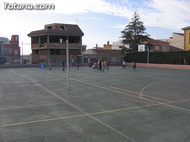 AUTORIDADES LOCALES VISITAN ALGUNOS COLEGIOS DE TOTANA PARA COMPROBAR EL ESTADO DE EJECUCIÓN DE LAS OBRAS Y EL FUNCIONAMIENTO DE LOS NUEVOS SERVICIOS - 23 AUTORIDADES LOCALES VISITAN ALGUNOS COLEGIOS DE TOTANA PARA COMPROBAR EL ESTADO DE EJECUCIÓN DE LAS OBRAS Y EL FUNCIONAMIENTO DE LOS NUEVOS SERVICIOS - 23