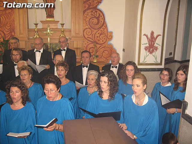 LA GUARDIA CIVIL CELEBR UN AO MS LA FESTIVIDAD DE SU PATRONA LA VIRGEN DEL PILAR - TOTANA 2006 - 35