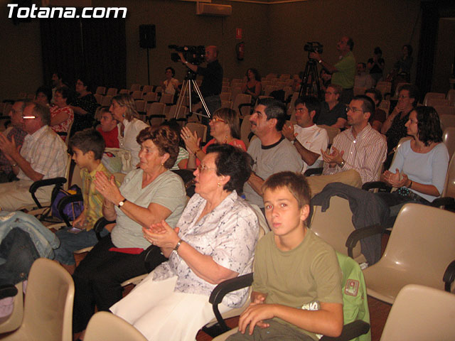 CONTINÚA EL PROGRAMA OTOÑO CULTURAL 2006 CON LA ACTUACIÓN DEL GRUPO JUBÓN Y TROVA, QUE PRESENTÓ SU DISCO MI TIERRA ES MURCIA - 1