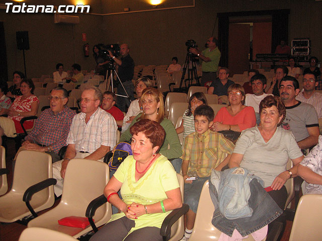 CONTINÚA EL PROGRAMA OTOÑO CULTURAL 2006 CON LA ACTUACIÓN DEL GRUPO JUBÓN Y TROVA, QUE PRESENTÓ SU DISCO MI TIERRA ES MURCIA - 2