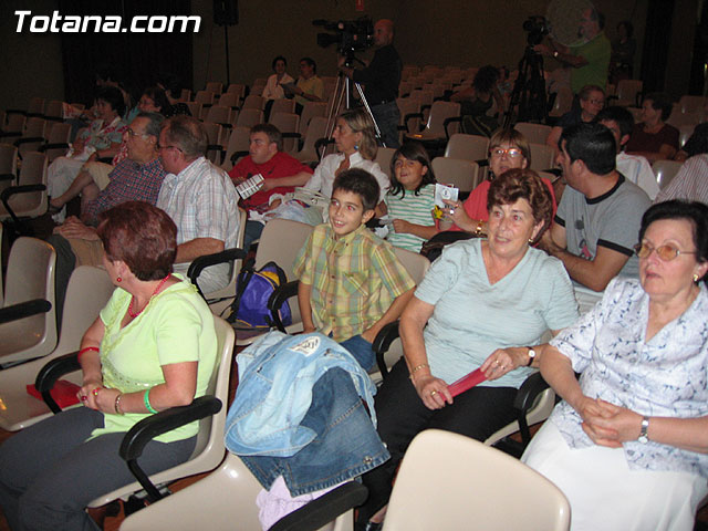 CONTINÚA EL PROGRAMA OTOÑO CULTURAL 2006 CON LA ACTUACIÓN DEL GRUPO JUBÓN Y TROVA, QUE PRESENTÓ SU DISCO MI TIERRA ES MURCIA - 38