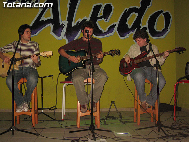 EL GRUPO TOTANERO “GENERAL HOUSE” OFRECIO UN CONCIERTO EN ACÚSTICO - 1