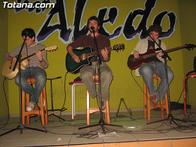 EL GRUPO TOTANERO GENERAL HOUSE OFRECIO UN CONCIERTO EN ACSTICO - 4