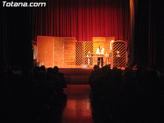 NUMEROSAS PERSONAS ASISTEN A LA OBRA DE TEATRO CACHAI? EN EL CENTRO SOCIOCULTURAL LA CARCEL - 14 NUMEROSAS PERSONAS ASISTEN A LA OBRA DE TEATRO CACHAI? EN EL CENTRO SOCIOCULTURAL LA CARCEL - 14