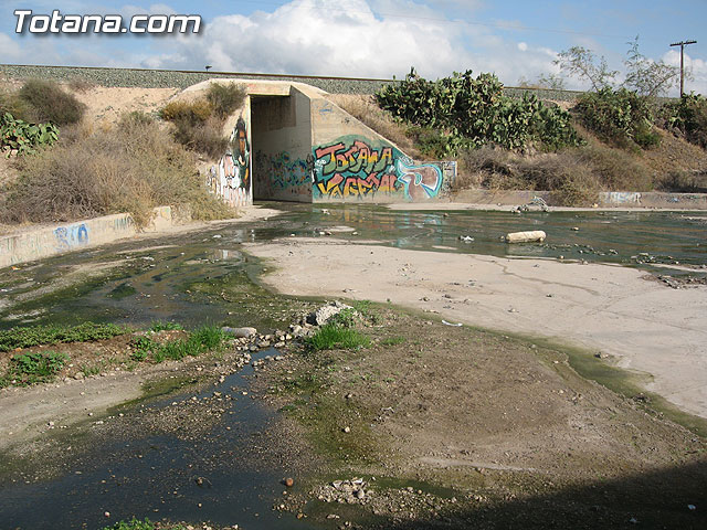 EL GRUPO MUNICIPAL SOCIALISTA DENUNCIA LA INCOMPETENCIA Y DEJADEZ DEL CONCEJAL DE SERVICIOS A LA CIUDAD JOSÉ MARTÍNEZ ANDREO - 1