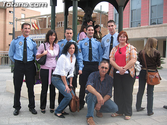 TOMAN POSESIN EN TOTANA LOS 10 PRIMEROS AGENTES DE LA REGIN ADSCRITOS A LA UNIDAD DE SEGURIDAD ESPECIAL QUE FINANCIAR LA COMUNIDAD AUTNOMA DENTRO DEL PLAN REGIONAL DE SEGURIDAD - 60