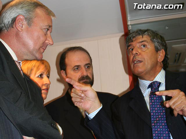 SE INAUGURA OFICIALMENTE LA NUEVA TELEVISIÓN AUTONÓMICA DE LA REGIÓN DE MURCIA LA 7 - 9