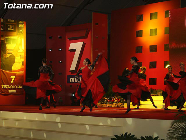 SE INAUGURA OFICIALMENTE LA NUEVA TELEVISIÓN AUTONÓMICA DE LA REGIÓN DE MURCIA LA 7 - 18