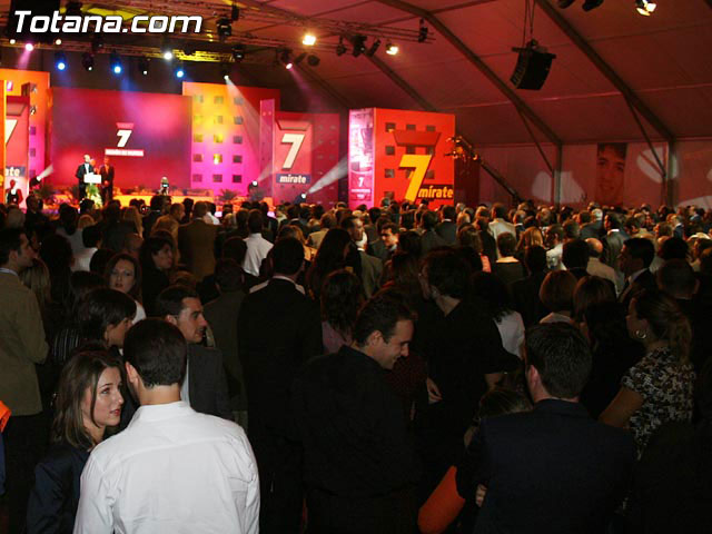 SE INAUGURA OFICIALMENTE LA NUEVA TELEVISIÓN AUTONÓMICA DE LA REGIÓN DE MURCIA LA 7 - 26