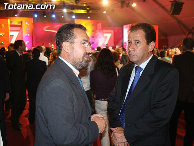 SE INAUGURA OFICIALMENTE LA NUEVA TELEVISIÓN AUTONÓMICA DE LA REGIÓN DE MURCIA LA 7 - 28