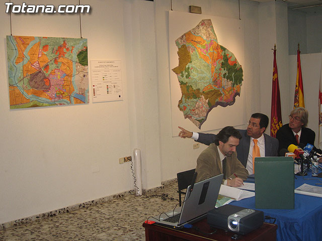 SE PRESENTA EL AVANCE DEL PGMO DE MAZARRÓN - 5 SE PRESENTA EL AVANCE DEL PGMO DE MAZARRÓN - 5