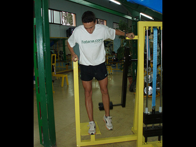 TOTANA.COM PATROCINA AL JOVEN ATLETA TOTANERO ANDRÉS MARTÍNEZ - 16