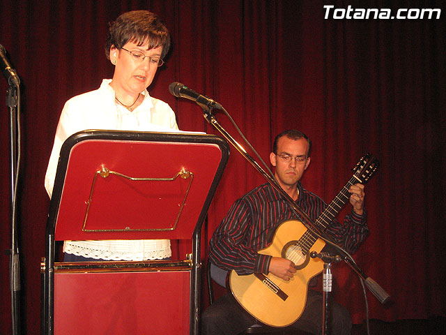 EL TEATRO DEL CENTRO SOCIOCULTURAL LA CÁRCEL ACOGIÓ UN RECITAL DE POESÍA DE CAJA DE SEMILLAS. - 2