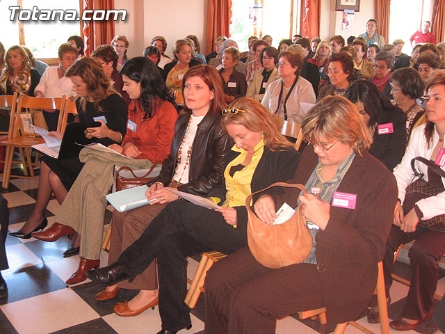 MÁS DE 300 PERSONAS ASISTEN AL SEMINARIO DEL MAGAP-EMPLEO IMÁGENES Y REPRESENTACIONES DE LAS MUJERES EN LA PARTICIPACIÓN POLÍTICA - 13