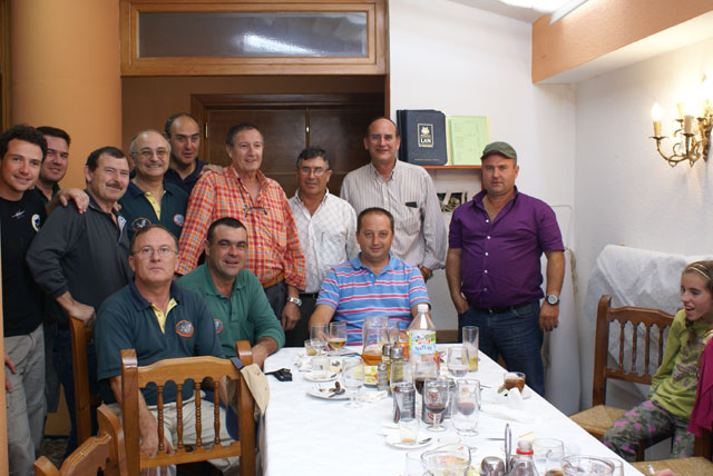 MIEMBROS DEL AEROCLUB TOTANA PARTICIPARON EN UNA CONCENTRACIN EN ALBOX - 2