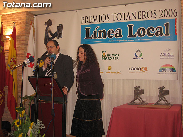 SE ENTREGAN LOS PREMIOS “TOTANEROS DEL AÑO 2006”, QUE CONVOCA EL PERIÓDICO “LÍNEA LOCAL” - 42