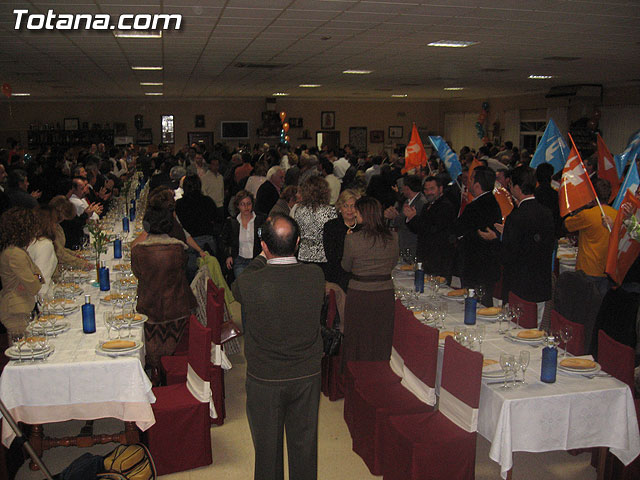 VALCÁRCEL APOYA LA GESTIÓN DEL GOBIERNO MUNICIPAL ANTE CASI 600 PERSONAS EN UN ACTO POLÍTICO CON MILITANTES Y REPRESENTANTES SOCIEDAD TOTANERA - 7