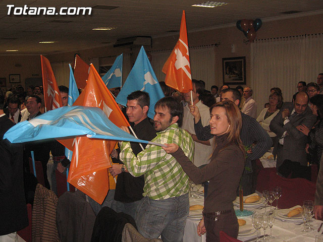 VALCÁRCEL APOYA LA GESTIÓN DEL GOBIERNO MUNICIPAL ANTE CASI 600 PERSONAS EN UN ACTO POLÍTICO CON MILITANTES Y REPRESENTANTES SOCIEDAD TOTANERA - 11