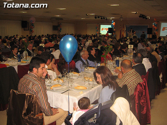 VALCÁRCEL APOYA LA GESTIÓN DEL GOBIERNO MUNICIPAL ANTE CASI 600 PERSONAS EN UN ACTO POLÍTICO CON MILITANTES Y REPRESENTANTES SOCIEDAD TOTANERA - 26