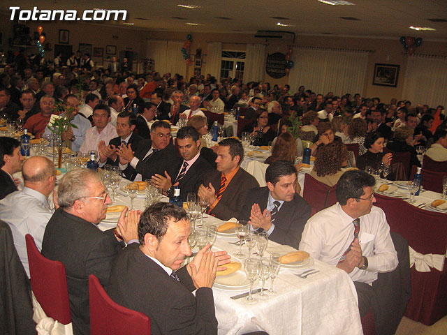 VALCÁRCEL APOYA LA GESTIÓN DEL GOBIERNO MUNICIPAL ANTE CASI 600 PERSONAS EN UN ACTO POLÍTICO CON MILITANTES Y REPRESENTANTES SOCIEDAD TOTANERA - 28