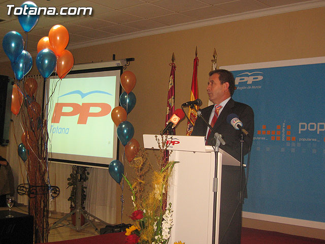 VALCÁRCEL APOYA LA GESTIÓN DEL GOBIERNO MUNICIPAL ANTE CASI 600 PERSONAS EN UN ACTO POLÍTICO CON MILITANTES Y REPRESENTANTES SOCIEDAD TOTANERA - 35