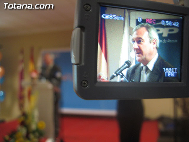 VALCÁRCEL APOYA LA GESTIÓN DEL GOBIERNO MUNICIPAL ANTE CASI 600 PERSONAS EN UN ACTO POLÍTICO CON MILITANTES Y REPRESENTANTES SOCIEDAD TOTANERA - 38