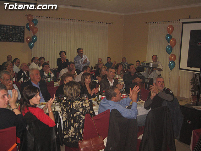 VALCÁRCEL APOYA LA GESTIÓN DEL GOBIERNO MUNICIPAL ANTE CASI 600 PERSONAS EN UN ACTO POLÍTICO CON MILITANTES Y REPRESENTANTES SOCIEDAD TOTANERA - 56