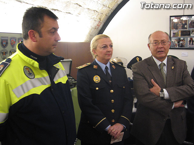 TOTANA.COM Y LA POLICÍA LOCAL DE TOTANA ASISTEN AL ACTO DE INAUGURACIÓN DE LA I EXPOSICIÓN DE MATERIAL POLICIAL DE LA POLICÍA LOCAL DE CIEZA - 30