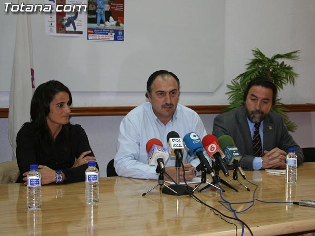 PORTUGAL EN CATEGORA MASCULINA Y ESPAA EN CATEGORA FEMENINA GANAN EL PRIMER TORNEO INTERNACIONAL DE JUDO 