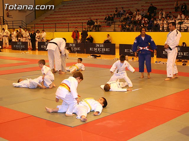 PORTUGAL EN CATEGORA MASCULINA Y ESPAA EN CATEGORA FEMENINA GANAN EL PRIMER TORNEO INTERNACIONAL DE JUDO 