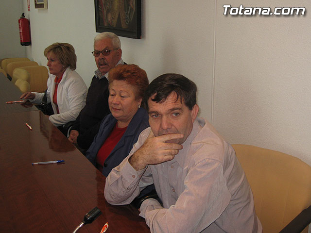 EL AYUNTAMIENTO SUSCRIBE UN CONVENIO CON LOS VECINOS PROPIETARIOS PARA EL ARREGLO DE LOS CAMINOS RURALES DEL “SANTOS” Y “LÁZARO” - 4