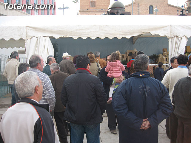 SE INAUGURA EL BELÉN MUNICIPAL EN LA PLAZA BALSA VIEJA QUE PERMANECERÁ ABIERTO HASTA EL DÍA 7 DE ENERO - 3