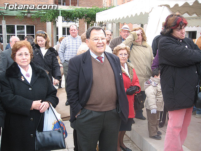 SE INAUGURA EL BELÉN MUNICIPAL EN LA PLAZA BALSA VIEJA QUE PERMANECERÁ ABIERTO HASTA EL DÍA 7 DE ENERO - 10