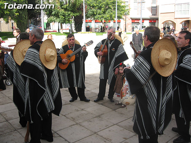 SE INAUGURA EL BELÉN MUNICIPAL EN LA PLAZA BALSA VIEJA QUE PERMANECERÁ ABIERTO HASTA EL DÍA 7 DE ENERO - 6
