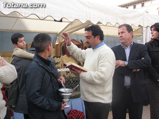 SE INAUGURA EL BELÉN MUNICIPAL EN LA PLAZA BALSA VIEJA QUE PERMANECERÁ ABIERTO HASTA EL DÍA 7 DE ENERO - 16